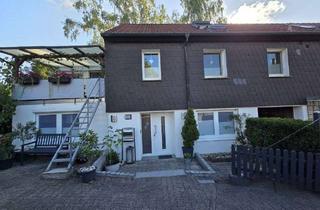 Wohnung kaufen in 45549 Sprockhövel, Ansehen, Einziehen und Wohlfühlen!Moderne Wohnung im 2 -FH mit eigenem Eingang, Balkon und Garage.