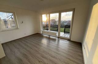 Wohnung kaufen in 24235 Laboe, LABOE, diese wunderschöne 2 Zimmerwohnung im EG als Dauerwohnung mit Terrasse zur Seeseite (48)