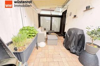 Wohnung kaufen in 47441 Moers, Mehr als eine Wohnung: Modernisiertes Stadthaus mit Terrasse & Garage auf Erbpacht