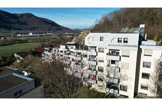 Wohnung kaufen in Am Forst 13, 72574 Bad Urach, Kapitalanlage mit langjähriger Vermietung - Attraktive 2-Zimmer-Wohnung mit Balkon und Aussicht