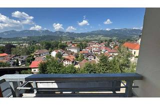 Wohnung kaufen in 87527 Sonthofen, WOW-Ausblick über Sonthofen: 4-Zi.-ETW mit Alpenpanorama, Lift, Tiefgarage, Kamin & Balkon