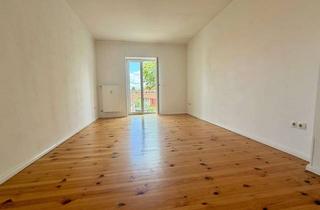 Wohnung kaufen in 14469 Nauener Vorstadt, CHARMANTE ALTBAUWOHNUNG MIT WOHNKÜCHE, WANNENBAD, SONNIGER BALKONTERRASSE IN POTSDAMS BESTER LAGE !