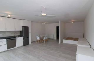 Wohnung mieten in Scharfe Lanke, 13595 Spandau, Scharfe Lanke, Pichelsdorfer Seehäuser mit großer Terasse und eigenen Garten