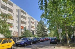Wohnung mieten in Coimbraer Straße, 06132 Silberhöhe, 3-RW mit Badewanne und Balkon / kautionsfrei / ab 01.11.2026