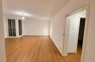 Wohnung mieten in Balthasar-Thieme-Straße 25b, 01454 Radeberg, Schöne 2-Zimmer-Wohnung mit Balkon und Tiefgaragenstellplatz