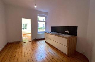 Wohnung mieten in Hahnenstraße, 30167 Nordstadt, 2-Zimmer Altbauwohnung an der Leibnitz Uni und Welfengarten / inklusive designer Küche