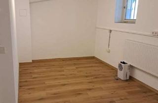 Lofts mieten in 86152 Innenstadt, Loft ähnliche 5-Zi Wohnung perfekt für WG geeignet