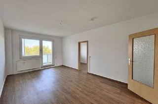 Wohnung mieten in Hussitenstr. 13, 02828 Königshufen, Wohnen mit Aussicht in Görlitz-Königshufen! 3-Raum-Wohnung mit Dusche und Balkon!
