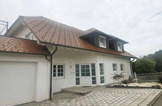 Wohnung mieten in 71083 Herrenberg, Lichtdurchflutete EG-Wohnung mit 2 Terrassen & Poolnutzung in Herrenberg