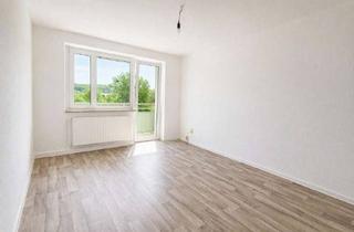 Wohnung mieten in Neustrelitzer Straße 3a, 17033 Stadtgebiet West, **3-Zimmer-Wohnung am Zentrum – Komfortabler Zugang per Aufzug**