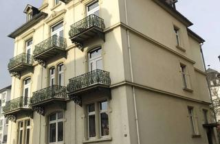 Wohnung mieten in Karlstr 35, 61231 Bad Nauheim, Traumhafte, große Altbauwohnung im Herzen von Bad Nauheim, inkl. Stellplatz, ideal für Familien