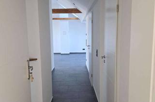 Wohnung mieten in Zu Den Bächen, 55457 Gensingen, 3-Zimmer-Dachgeschosswohnung in Gensingen
