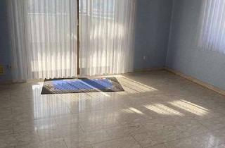 Wohnung mieten in Frankfurter Straße 72, 61239 Ober-Mörlen, Gepflegte 4-Raum-Hochparterre-Wohnung mit Balkon und Einbauküche in Ober-Mörlen