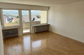 Wohnung mieten in 73614 Schorndorf, helle 3 1/2 Zimmerwohnung / ruhige Lage / Einbauküche / Balkon / provisionsfrei