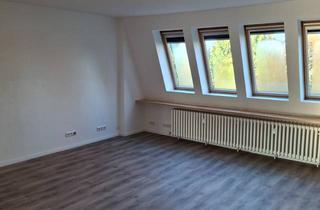 Wohnung mieten in 12205 Lichterfelde, Dachgeschosswohnung in Lichterfelde West