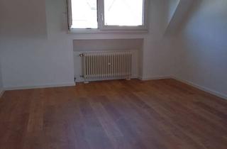 Wohnung mieten in Am Scherfenbrand 58, 51375 Schlebusch, Lichtdurchflutete Dachgeschosswohnung in ruhiger Wohnlage
