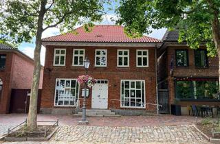 Gewerbeimmobilie kaufen in 23758 Oldenburg, Gastronomie und Wohnen im Zentrum