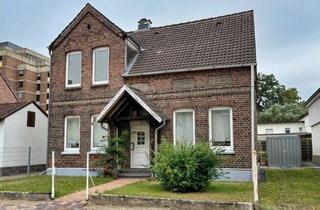 Haus kaufen in 29221 Celle, Celle-Neuenhäusen: Zwei Wohneinheiten mit vielseitigen Nutzungsmöglichkeiten