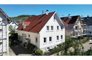 Haus kaufen in Wehrstraße, 72555 Metzingen, Gelegenheit im Ortskern : Altbau mit Scheune und Hof – Substanz mit Potential und kurzen Wegen