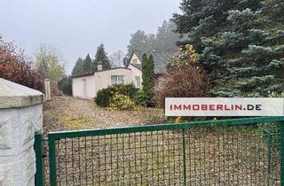Grundstück zu kaufen in 16515 Oranienburg, IMMOBERLIN.DE - Angenehmes Baugrundstück mit Bungalow in Südausrichtung & Harmonielage