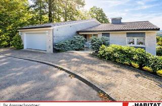 Haus kaufen in 42109 Wuppertal, In ruhiger Sackgassenlage: Repräsentatives Zweifamilienhaus / Generationenhaus in Waldrandlage