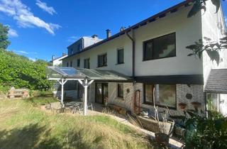 Haus kaufen in 58642 Iserlohn, Viel Platz für die eigene Familie – mit 2 zusätzlichen vermieteten Wohneinheiten