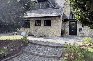 Haus kaufen in 52393 Hürtgenwald, Stilvoll - Bruchstein