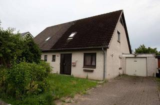 Doppelhaushälfte kaufen in 24999 Wees, Doppelhaushälfte mit Modernisierungsbedarf in Wees, 100 m² auf 375 m² Grundstück