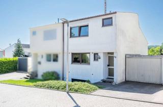 Doppelhaushälfte kaufen in 66538 Neunkirchen, Attraktive Doppelhaushälfte im Split-Level am Neunkircher Biedersberg!