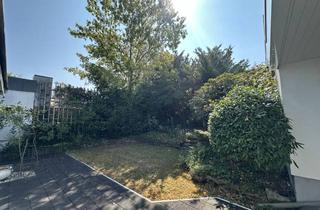 Haus mieten in 65779 Kelkheim, Großzügiger Bungalow mit neuer EBK, uneinsehbaren Garten in ruhiger Wohnlage von Kelkheim