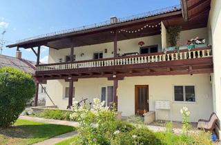 Wohnung kaufen in Austraße, 83071 Stephanskirchen, Freigestellte Wohnung mit TG-Platz:Renovierungsbedürftige 2-Zimmer Erdgeschosswohnung am Schloßber