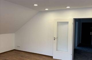 Wohnung mieten in Kronprinzenstraße 93, 57250 Netphen, Gemütliche 3-Zimmer Dachgeschosswohnung in Netphen