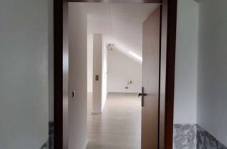 Wohnung mieten in Hamborner Str. 17, 45476 Styrum, Frisch renovierte 2,5-Zimmer-Wohnung in Mülheim an der Ruhr