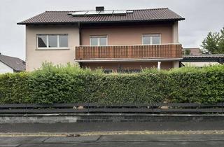 Wohnung mieten in Würzburger Str. 19, 97297 Waldbüttelbrunn, Sofort einziehen: komplett renovierte 3-Zimmer-Wohnung in Waldbüttelbrunn mit separatem Eingang
