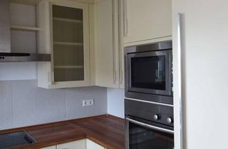 Wohnung mieten in Hauptstraße 23, 64342 Seeheim-Jugenheim, Geräumige 2-Zimmer-Wohnung mit geh. Innenausstattung mit Balkon und EBK in Seeheim-Jugenheim