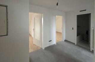 Wohnung mieten in 81677 Bogenhausen, Sonnige, helle und umfassende renovierte 2-Zimmer-DG-Wohnung, WG-geeignet