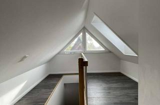 Haus mieten in Wrangelkoppel 23, 22415 Langenhorn, Modernes Wohnhaus mit 2 Einheiten, Garten & Stellplätzen – ruhig in Hamburg-Langenhorn