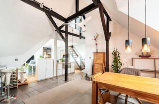 Wohnung kaufen in 50937 Köln, Exklusive Maisonette-DG-Wohnung mit sonniger Terrasse in begehrter Wohnlage.