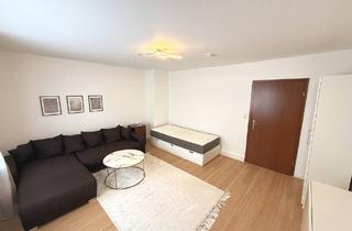 Wohnung kaufen in 70376 Stuttgart, Stuttgart Bad Cannstatt - Modernisiert und sofort verfügbar - 3-Zimmer-Wohnung in Stuttgart-Bad Cannstatt