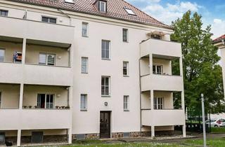 Wohnung kaufen in Goethestraße 19, 04425 Taucha, Solide Kapitalanlage: Vermietete 2-Zimmer-Wohnung mit Stellplatz