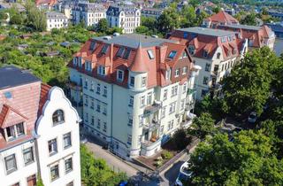 Wohnung kaufen in 01309 Striesen-Ost, Dachgeschosswohnung + Striesen + 3 Zimmer