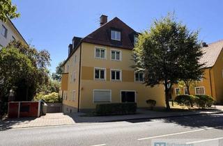 Wohnung kaufen in 95444 City, Wohnen am Hofgarten - Gepflegte 4-Zimmer-Wohnung mit Tiefgarage und Balkon