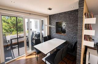 Wohnung kaufen in 77855 Achern, Exquisite - renovierte, schöne 3,5 Zimmerwohnung mit Aufzug und Balkon in super Lage von Achern