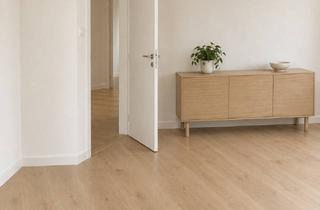 Wohnung kaufen in Badeseerstraße, 12527 Grünau, Frisch sanierte 2-Zimmer-Eigentumswohnung mit Balkon in Grünau - wenige Schritte zur Dahme & S-Bahn