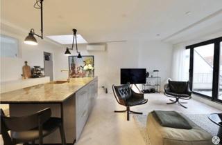 Wohnung kaufen in Schnackenburgstraße, 12159 Friedenau, Luxuriöses Dachgeschoss in Berlin Friedenau