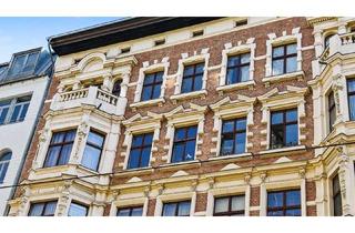Wohnung kaufen in 39104 Altstadt, Baudenkmal: 4-Raum-Maisonettewohnung mit Balkon, Dachterrasse und Lift in Magdeburg Sternenviertel