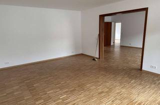 Wohnung mieten in 72072 Tübingen, 5-Zi in TÜ-Derendingen I Balkon I EBK I frisch saniert