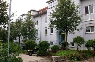 Wohnung mieten in Käthe-Kollwitz-Siedlung 27, 06618 Naumburg, Tolle 2-Zimmer-Dachgeschosswohnung mit Balkon
