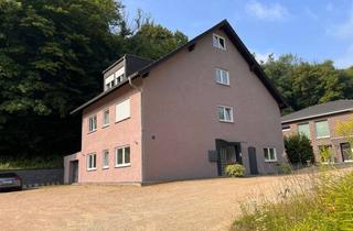 Wohnung mieten in 53424 Remagen, Besonderes Single-Appartement mit Charme im Dachgeschoss