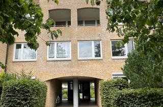 Wohnung mieten in Tangstedter Landstraße 259 a, 22417 Langenhorn, 3-Zimmerwohnung im Dachgeschoss mit Einbauküche - Wohnberechtigungsschein erforderlich!!